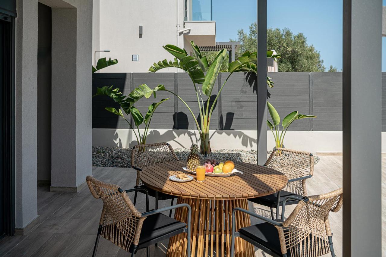 Melanthia Villas Tsivarás Exteriér fotografie